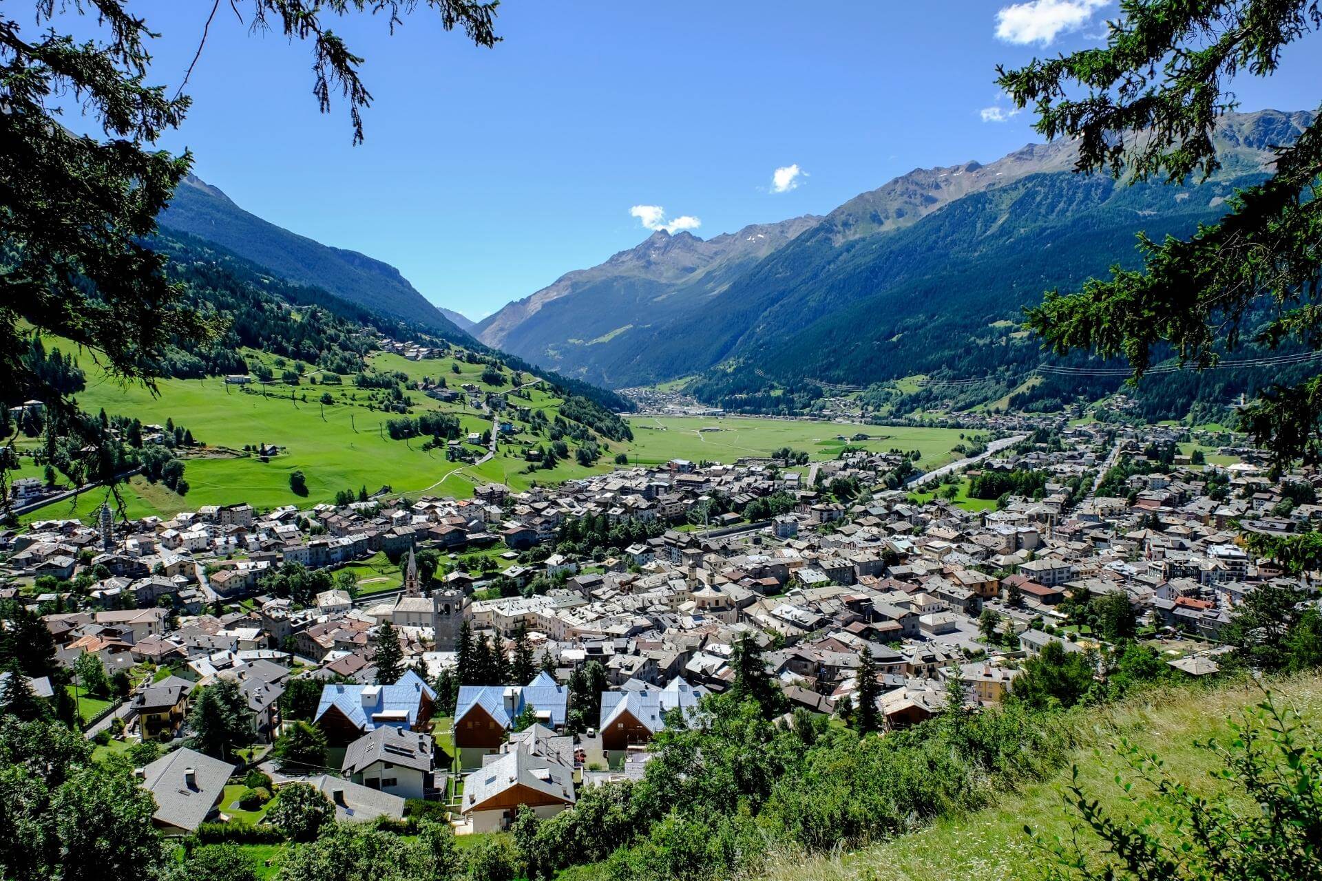 LIVIGNO PER TUTTI !!! E IL TRENINO ROSSO DEL BERNINA